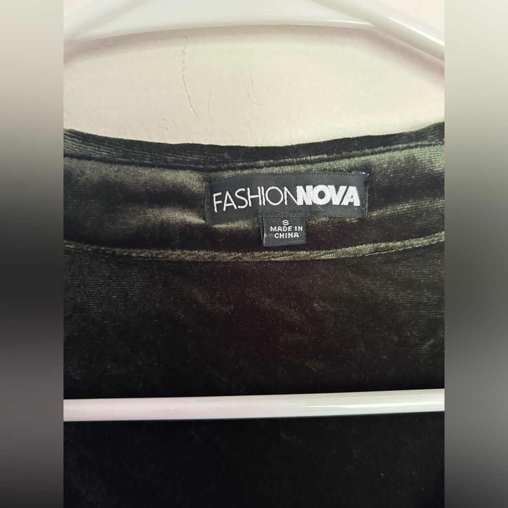 small green fashion nova dress! - Picture 3 of 3